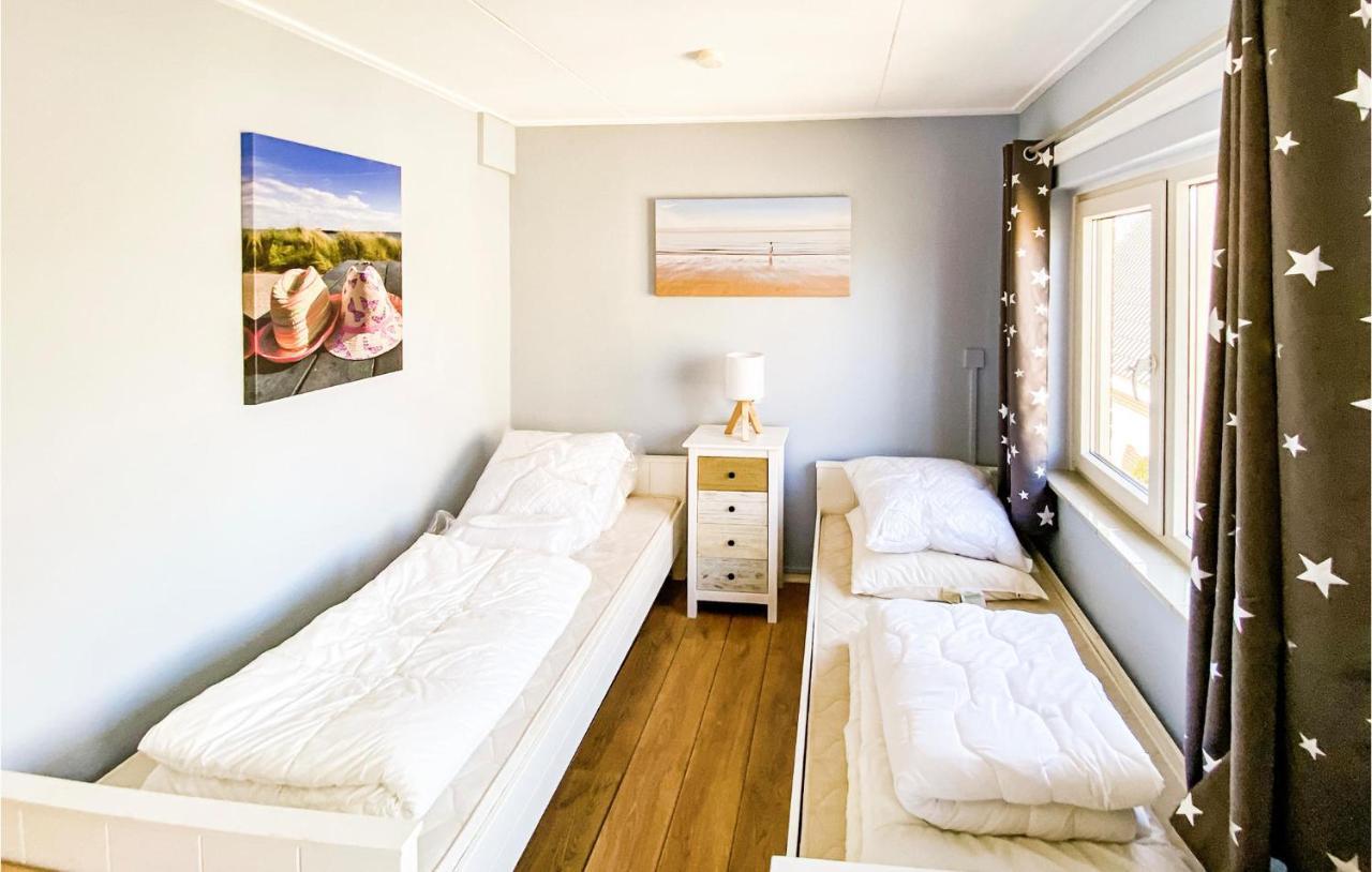Cozy Apartment In Zoutelande With Wifi Экстерьер фото
