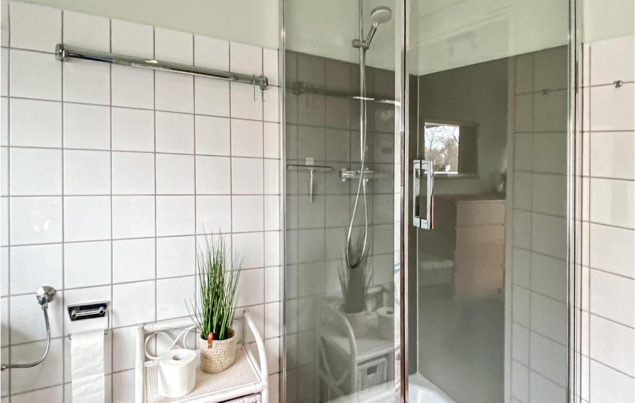 Cozy Apartment In Zoutelande With Wifi Экстерьер фото