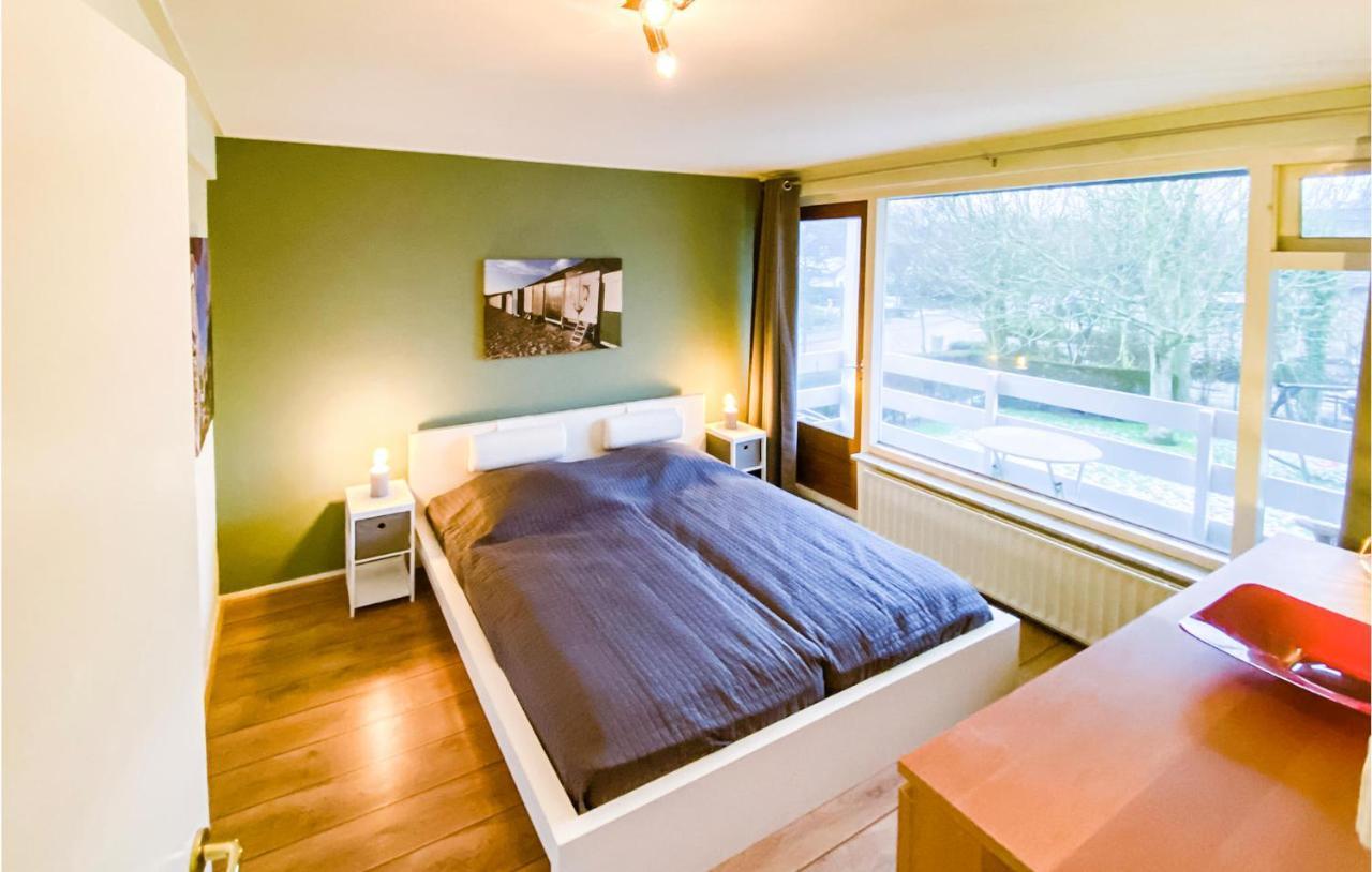 Cozy Apartment In Zoutelande With Wifi Экстерьер фото